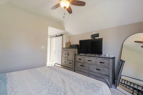 Tiny photo for 502 W Cruger Avenue, Eureka, IL 61530 (MLS # 12600025)