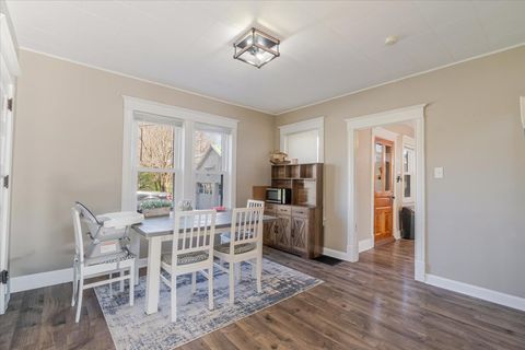 Tiny photo for 502 W Cruger Avenue, Eureka, IL 61530 (MLS # 12600025)