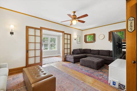 Tiny photo for 285 N Larch Avenue, Elmhurst, IL 60126 (MLS # 12733180)