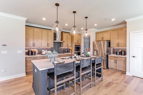 Tiny photo for 201 Piper Glen Avenue, Oswego, IL 60543 (MLS # 12582410)