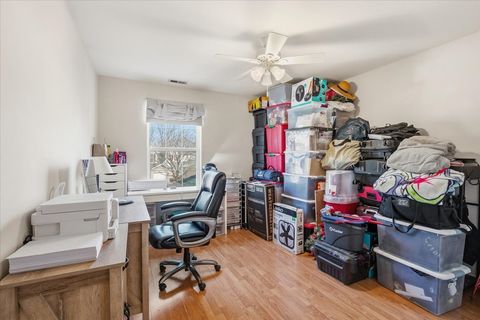 Tiny photo for 6763 Roanoake Court, Gurnee, IL 60031 (MLS # 12597400)