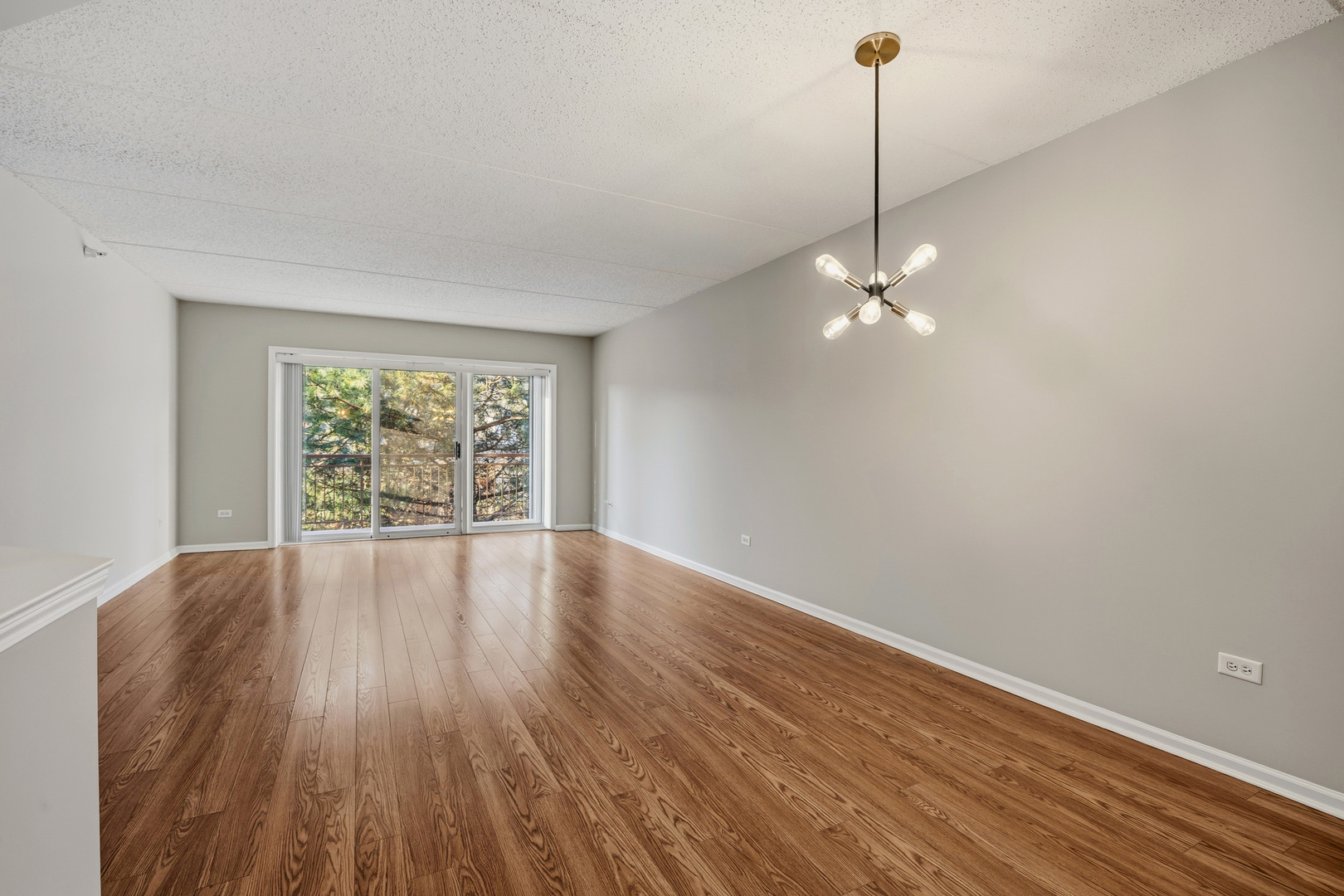 5105 Madison Street 306