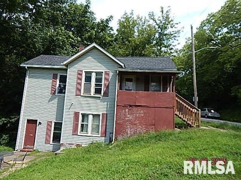 Tiny photo for 1504 CHRISTIE Street, Davenport, IA 52803 (MLS # QC4266153)