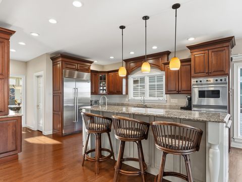 Tiny photo for 2363 Fawn Lake Circle, Naperville, IL 60564 (MLS # 12566119)