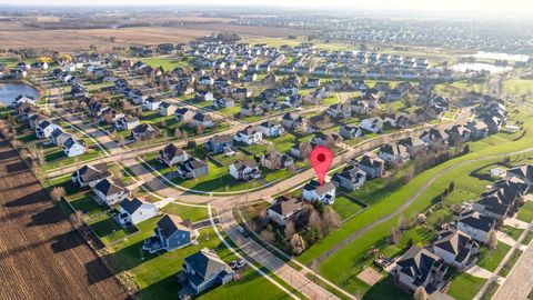 Tiny photo for 13008 Timber Wood Circle, Plainfield, IL 60585 (MLS # 12617422)