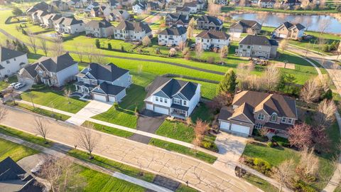 Tiny photo for 13008 Timber Wood Circle, Plainfield, IL 60585 (MLS # 12617422)