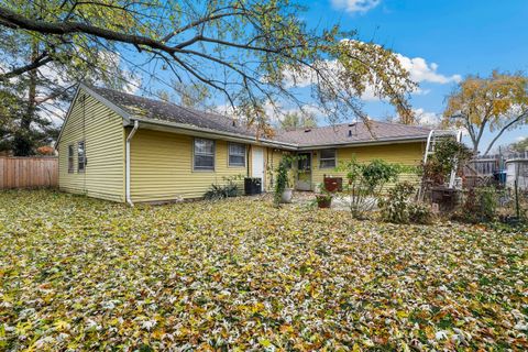Tiny photo for 1409 Sequoia Lane, Darien, IL 60561 (MLS # 12519282)