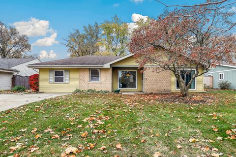 Photo of 1409 Sequoia Lane, Darien, IL 60561 (MLS # 12519282)