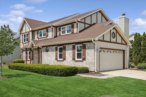 Tiny photo for 27W390 Waterford Drive, Winfield, IL 60190 (MLS # 12721649)