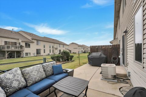 Tiny photo for 8233 Pecan Place, Frankfort, IL 60423 (MLS # 12674711)
