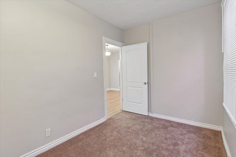 Tiny photo for 6511 S Vernon Avenue, Chicago, IL 60637 (MLS # 12529110)