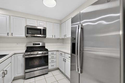 Tiny photo for 245 Burlington Avenue #201, Clarendon Hills, IL 60514 (MLS # 12761569)