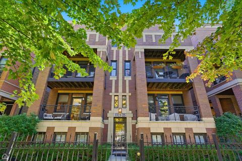 Photo of 3325 N SEMINARY Avenue #1N, Chicago, IL 60657 (MLS # 12500686)