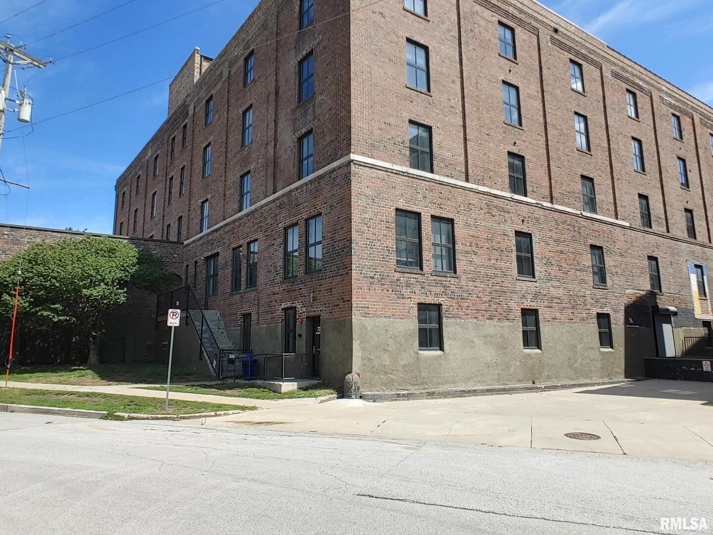 736 FEDERAL Street 1-107