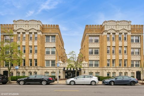 4240 N Clarendon Avenue 114N Chicago IL 60613