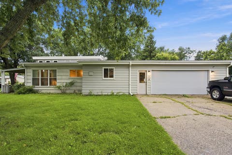 Tiny photo for 700 W Ridge Road, Villa Park, IL 60181 (MLS # 12731823)