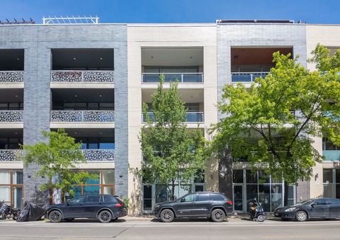Photo of 843 N California Avenue #3, Chicago, IL 60622 (MLS # 12668921)