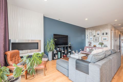 Tiny photo for 843 N California Avenue #3, Chicago, IL 60622 (MLS # 12668921)