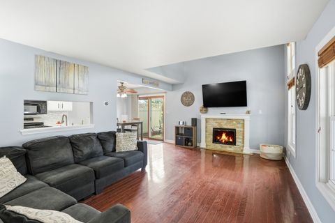 Tiny photo for 16030 84th Avenue, Tinley Park, IL 60487 (MLS # 12643047)