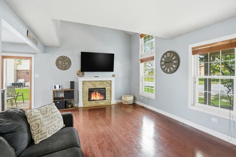 Tiny photo for 16030 84th Avenue, Tinley Park, IL 60487 (MLS # 12643047)
