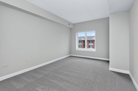 Tiny photo for 865 E 22nd Street #B412, Lombard, IL 60148 (MLS # 12580051)