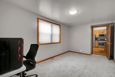 Tiny photo for 6393 Chicago Road, Yorkville, IL 60560 (MLS # 12594145)