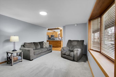 Tiny photo for 6393 Chicago Road, Yorkville, IL 60560 (MLS # 12594145)