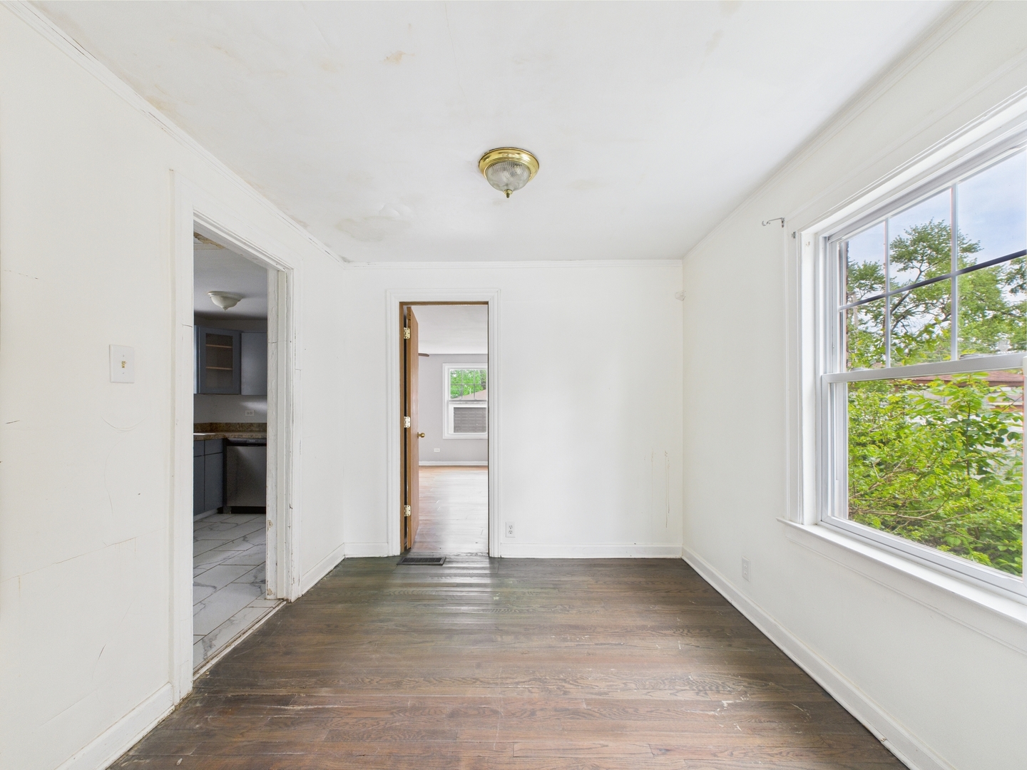 3356 W 84th Street