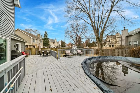 Tiny photo for 2110 Aspen Drive, Algonquin, IL 60102 (MLS # 12572330)