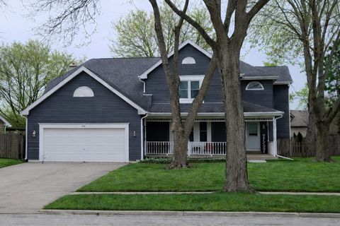 Photo of 2110 Aspen Drive, Algonquin, IL 60102 (MLS # 12572330)