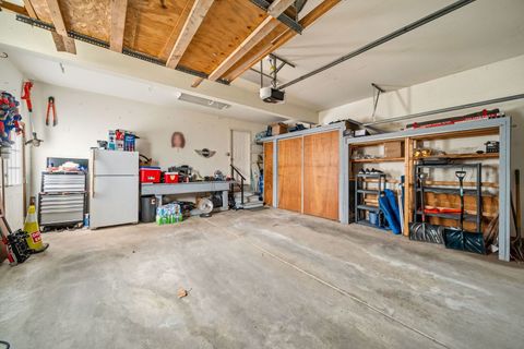 Tiny photo for 2110 Aspen Drive, Algonquin, IL 60102 (MLS # 12572330)