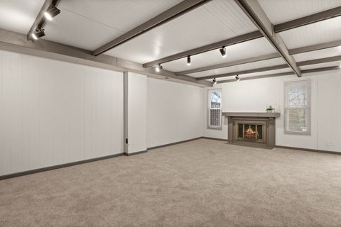 Tiny photo for 15 White Oak Circle, St. Charles, IL 60174 (MLS # 12592753)