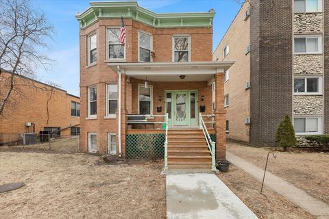 5207 Galitz Street Skokie IL 60077