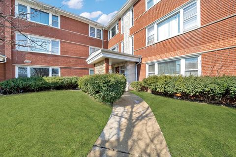 Photo of 8020 S Pulaski Road #3W, Chicago, IL 60652 (MLS # 12575087)