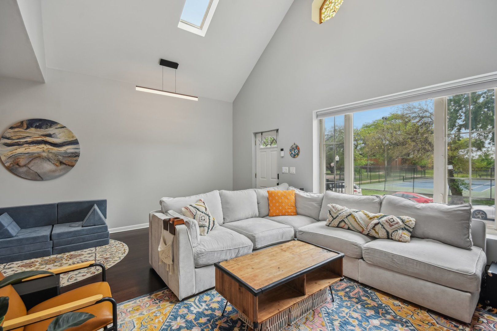 1830 W 18th Street