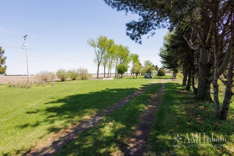 Tiny photo for 3743 S 8500 E Road, St. Anne, IL 60964 (MLS # 12623976)