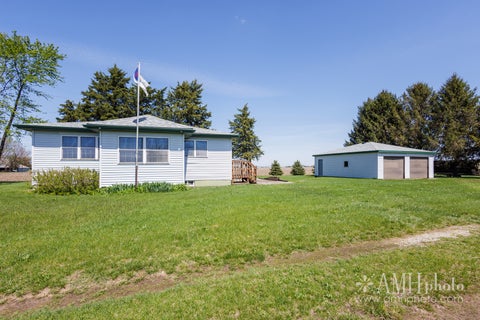 Tiny photo for 3743 S 8500 E Road, St. Anne, IL 60964 (MLS # 12623976)