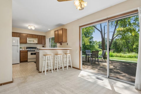 Tiny photo for 1651 College Green Drive, Elgin, IL 60123 (MLS # 12728657)