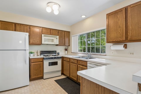 Tiny photo for 1651 College Green Drive, Elgin, IL 60123 (MLS # 12728657)