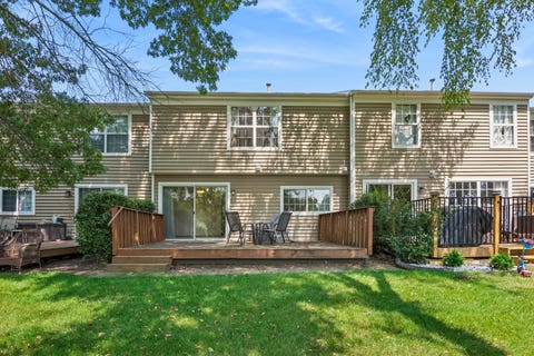 Tiny photo for 1651 College Green Drive, Elgin, IL 60123 (MLS # 12728657)