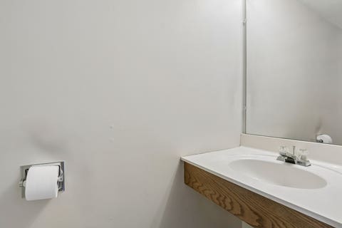 Tiny photo for 1651 College Green Drive, Elgin, IL 60123 (MLS # 12728657)