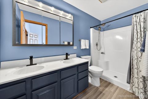 Tiny photo for 5802 Fieldstone Trail #5802, McHenry, IL 60050 (MLS # 12606312)