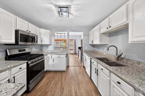 Tiny photo for 5802 Fieldstone Trail #5802, McHenry, IL 60050 (MLS # 12606312)