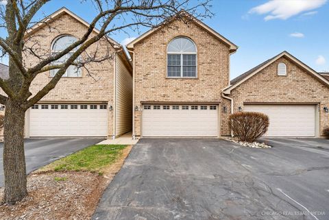Photo of 5802 Fieldstone Trail #5802, McHenry, IL 60050 (MLS # 12606312)