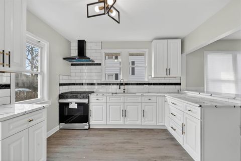 Tiny photo for 15661 State Street, South Holland, IL 60473 (MLS # 12590747)