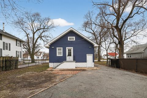 Tiny photo for 15661 State Street, South Holland, IL 60473 (MLS # 12590747)