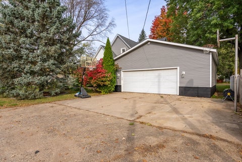 Tiny photo for 817 6th Street, De Witt, IA 52742 (MLS # 12789746)