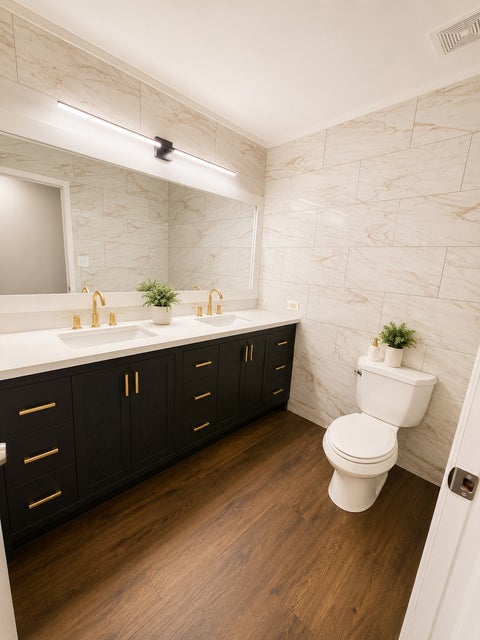 Tiny photo for 5128 Tomcin Trail, Oak Lawn, IL 60453 (MLS # 12770082)