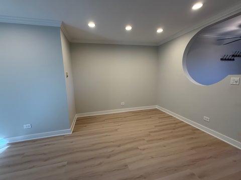 Tiny photo for 9386 Bay Colony Drive #3S, Des Plaines, IL 60016 (MLS # 12784607)