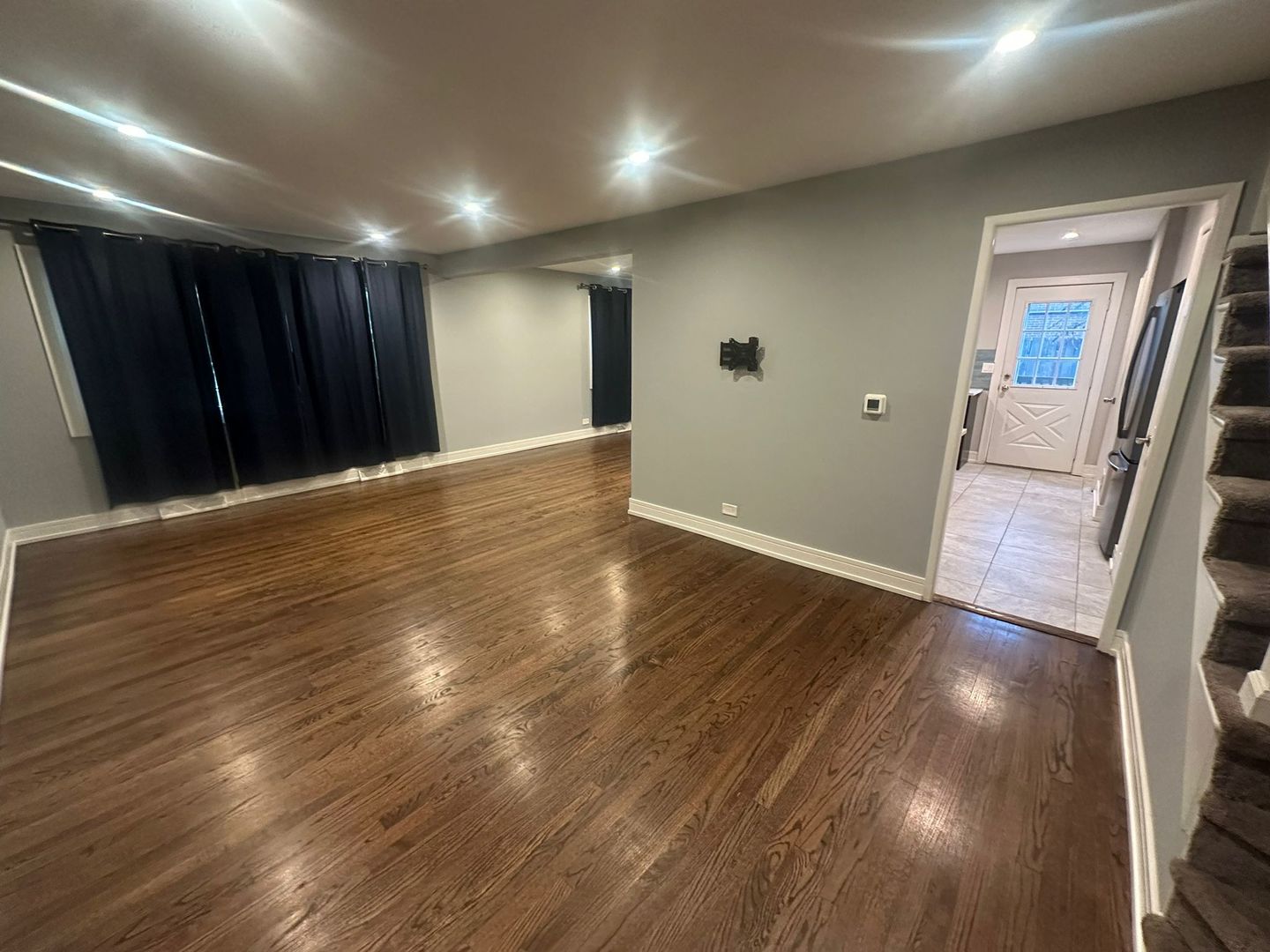 2543 Crawford Avenue 2543